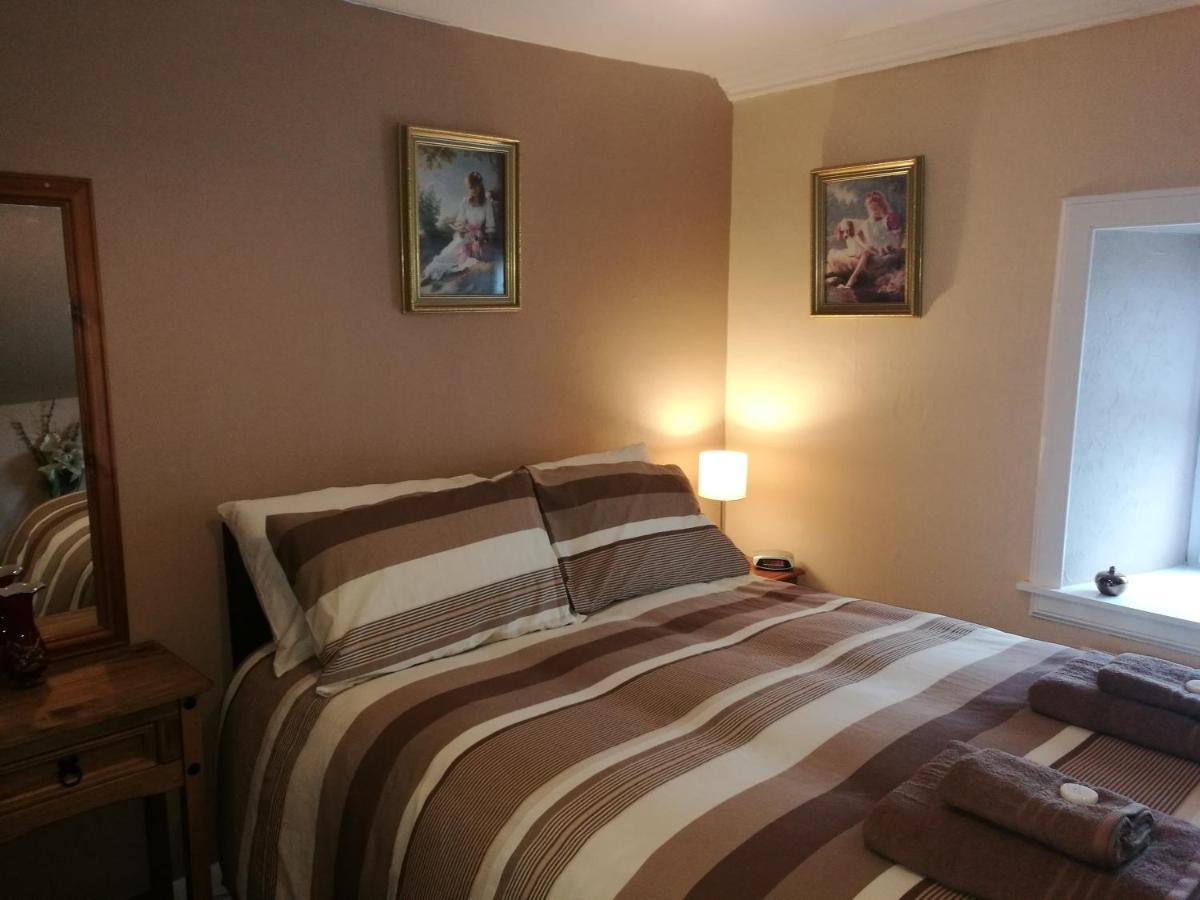 The Grapes Hotel Springholm Екстер'єр фото
